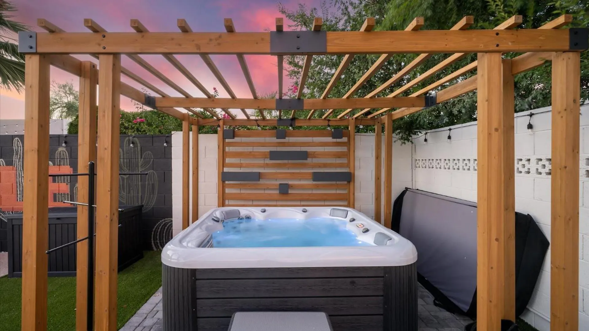 Casa vacanze Pickleball Court~ Hot Tub & Pool~ Mini Golf~Games Phoenix Stati Uniti