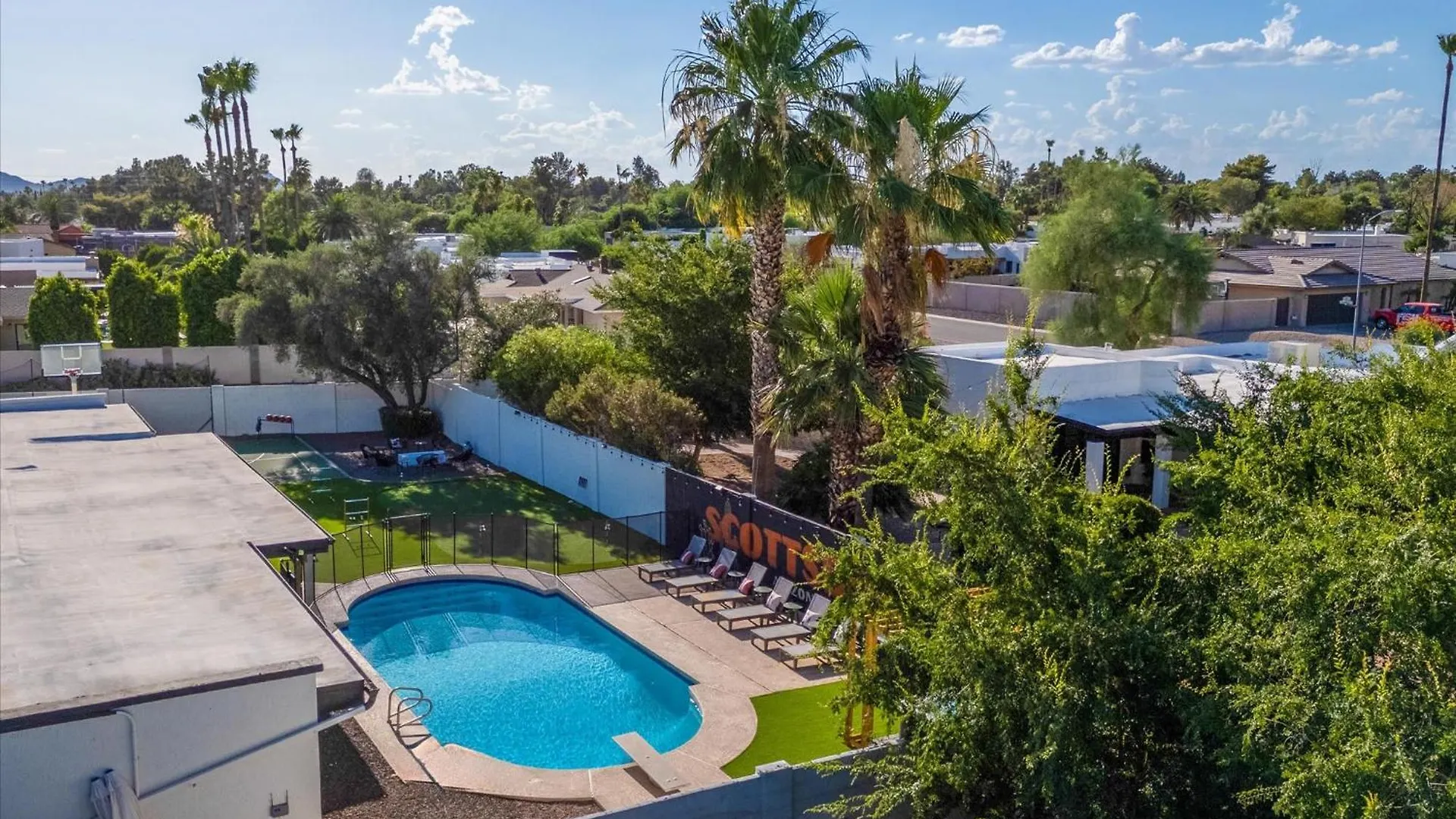 Casa vacanze Pickleball Court~ Hot Tub & Pool~ Mini Golf~Games Phoenix
